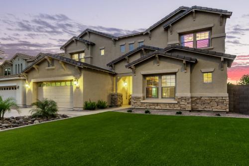 Gilbert House | Western Skies Gilbert