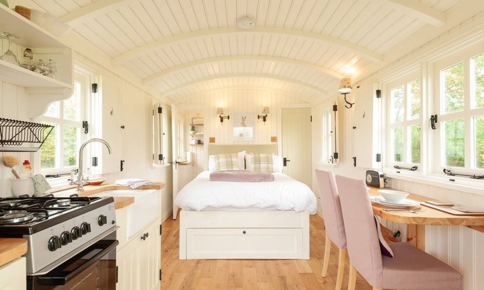 Old Bewick Bed & Breakfast | Westfield House Farm