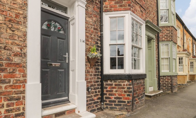 Guisborough Cottage | WESTGATE, pet friendly, country holiday cottage in Guisborough