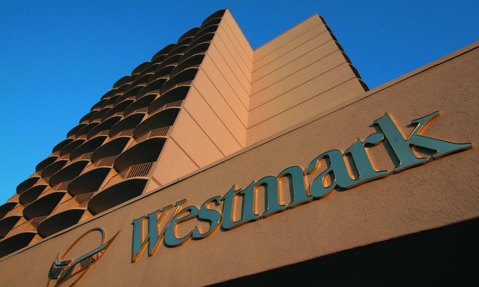 Downtown Anchorage Hotel | Westmark Anchorage Hotel