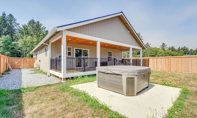 Westport House | Westport Vacation Rental w/Private Hot Tub!
