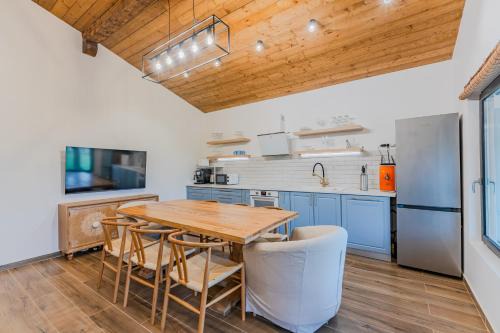 Moieciu Cabin | Westwand Villas