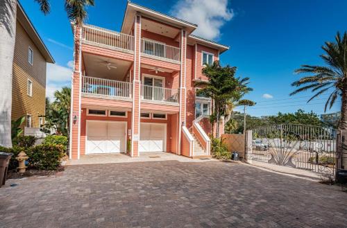 Indian Rocks Beach House | Westwinds Paradise Beach House