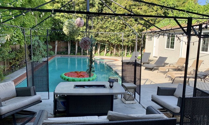West Los Angeles Villa | Westwood Oasis with heated Pool