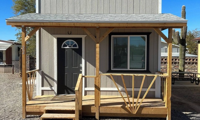 Quartzsite House | Westworld Cabins