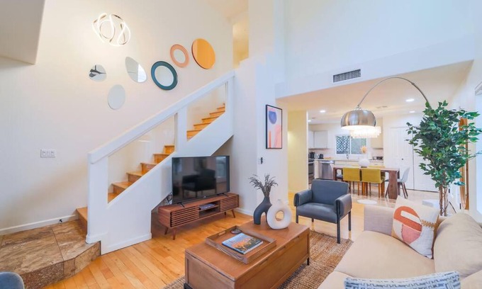 North Scottsdale House | Westworld, TPC Golf, Hiking in Your Backyard!