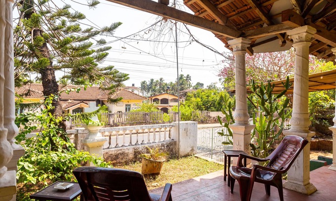 Saunta Vaddo Villa | WFH at Candolim Cozy Stay