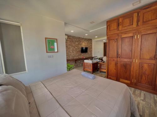 Chamkar Mon Apartment | WH Bassac Residence