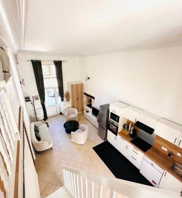 Luc-sur-Mer Apartment | Whale loft