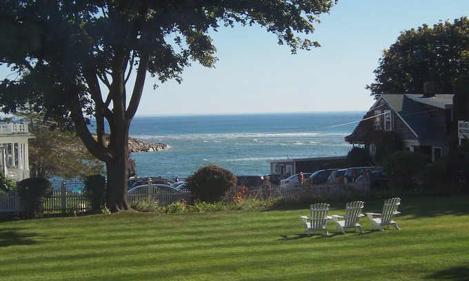 Ogunquit Cabin | Wharf Lane Cottage-- Best location in Ogunquit!