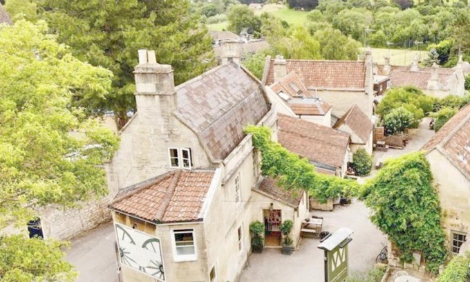 Monkton Combe Hotel | Wheelwrights Arms Country Inn & Pub
