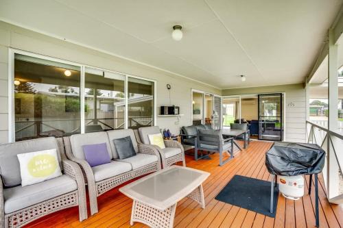 Goolwa South House | Where the River meets the Sea 66 Colman Rd Goolwa-No Linen Included