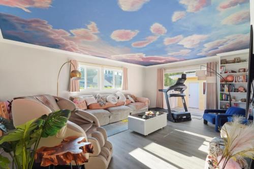 Warner Center House | Whimsical Eclectic Ranch House Retreat!
