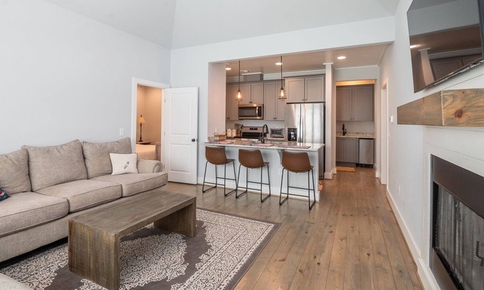Tallassee House | Whisper Woods | 3 Bed, 2 Bath