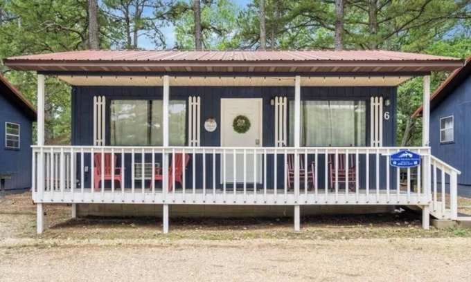 Branson Cabin | Whispering Pines-Cabin near SDC