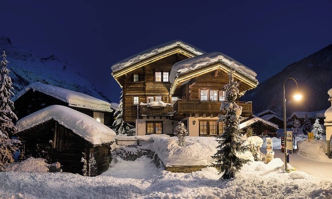 Zermatt Apartment | Whispers of Luxury in the Alps – Matterhorn 1001