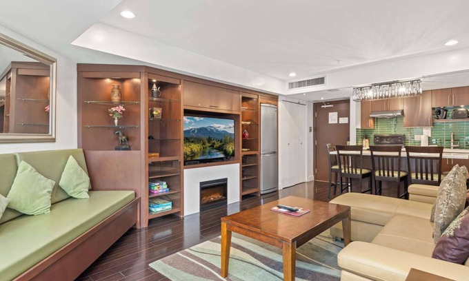 Blackcomb Hotel | Whistler - Le Chamois 1 Bedroom #205