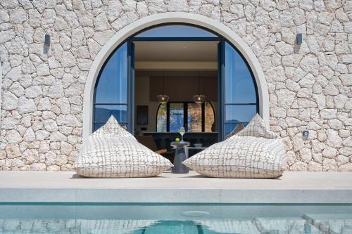 Agia Efimia Villa | White Arch Villa