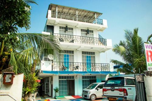 Hendala House | White House