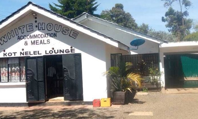 Eldoret Bed & Breakfast | White House Lounge & Accommodation