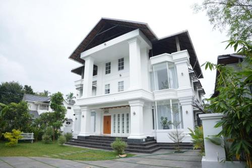 Khattalwada House | White House Nilambur