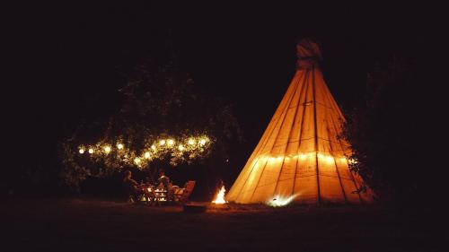 How Caple Other | White House on Wye Glamping