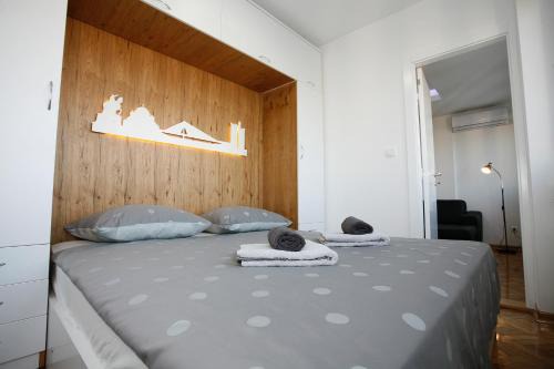 Dorcol Apartment | White Lux apartment