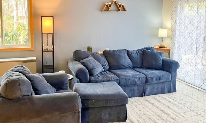 Waterville Valley Apartment | White Mountains Waterville Retreat