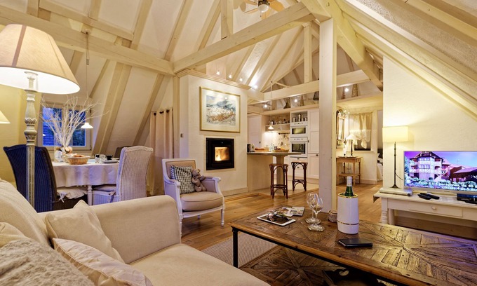 Riquewihr Apartment | WHITE STORK* - elegant loft apartment with spectacular views.