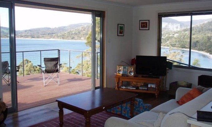 White Beach House | Whitebeach Holiday House