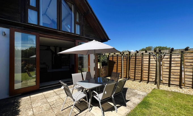 Newport House | Whitestone Barn, The Isle of Wight.