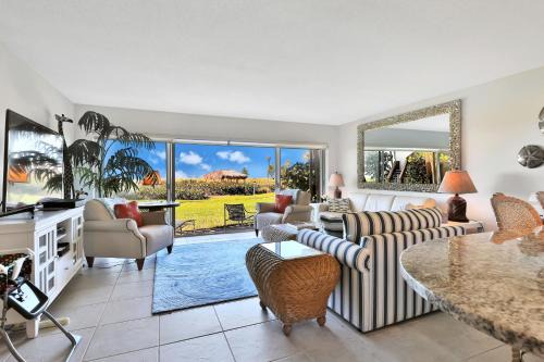 Whitney Beach Apartment | Whitney Beach View 332