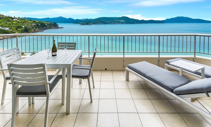 Hamilton Island Apartment | Whitsunday Apartment W1302