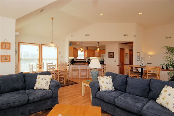 Whalehead Beach House | WHL-17 - Forever Moore * Sat-Sat
