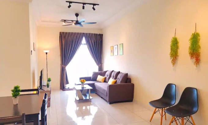 Johor Bahru Apartment | WI-FI Cozy 2BR CityView Paradigmnn