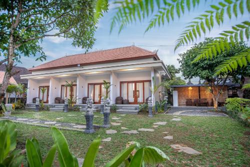 Melayang House | Widhi House