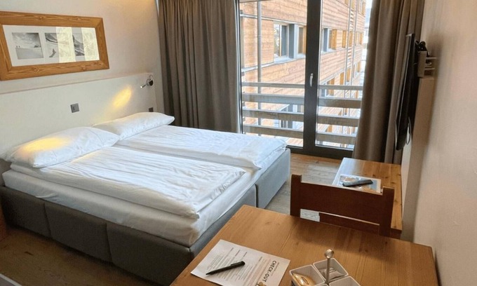 Vercorin Apartment | Wifi, ski-in/ski-out & foot of the slopes, sauna, hammam, tv, ski locker, 22m², Vercorin
