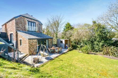 Torpoint House | Wiggle Barn