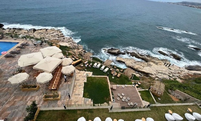 Kfardebian House | Wild Areca: Beachfront Exotic Room in Batroun