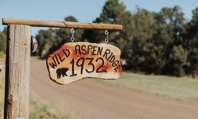 Heber House | Wild Aspen Ridge - Spacious Cabin on Private Acre Lot