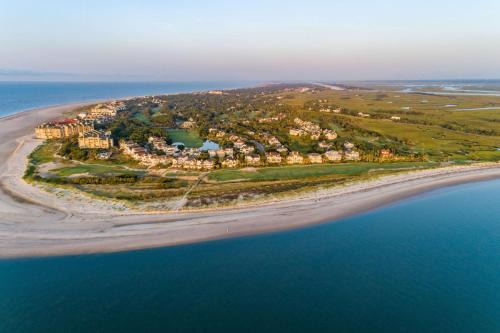Isle of Palms Resort | Wild Dunes Resort - Sweetgrass Inn and Boardwalk Inn