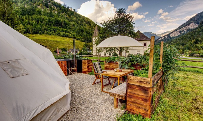 Schwarzau im Gebirge Resort | Wild Glamping in the Vienna Alps - "Schneeberg"