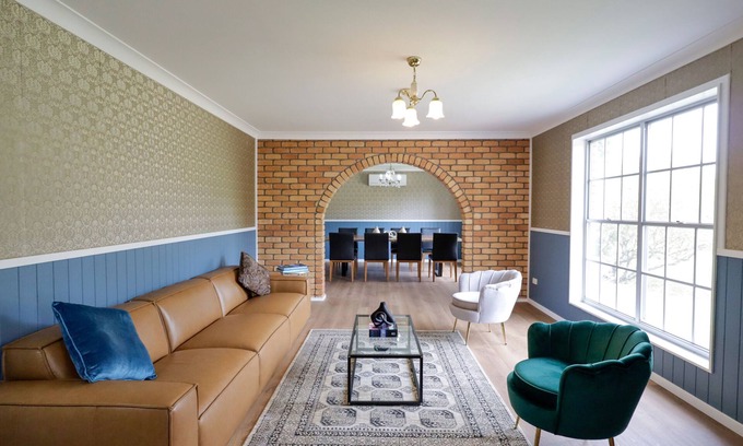 Tenterfield House | Wild Honey Tenterfield