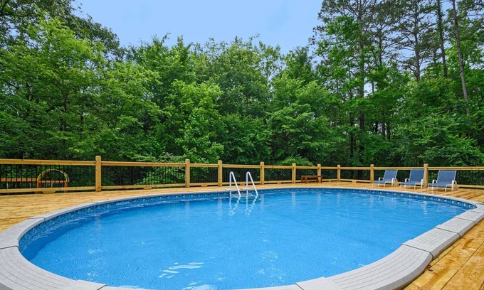 Broken Bow Cabin | Wild Oasis Lodge: 4BR,4.5BA, Sleeps 12 + Game Room and Theatre Room