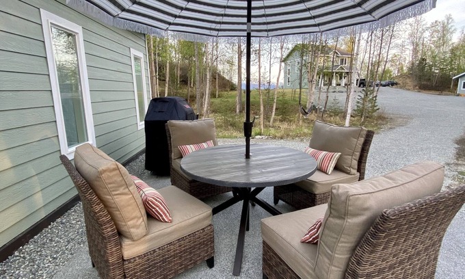 Wasilla House | Wild Rose Cottage on Private homestead. Mountain View from property!