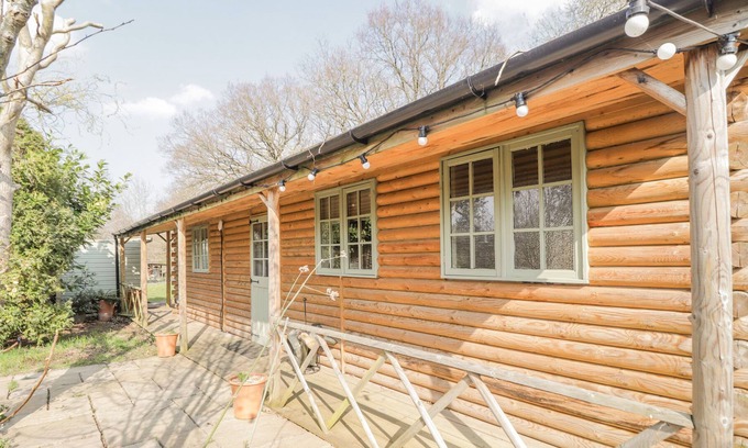 Abbess Roding Cottage | WILD ROSE RETREAT, romantic, luxury holiday cottage in Biddenden