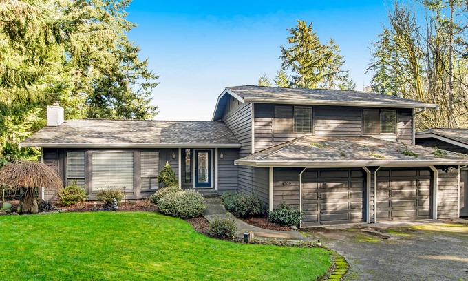 Gig Harbor House | Wilderness retreat near the water with a large deck, hot tub, firepit, W/D, & AC