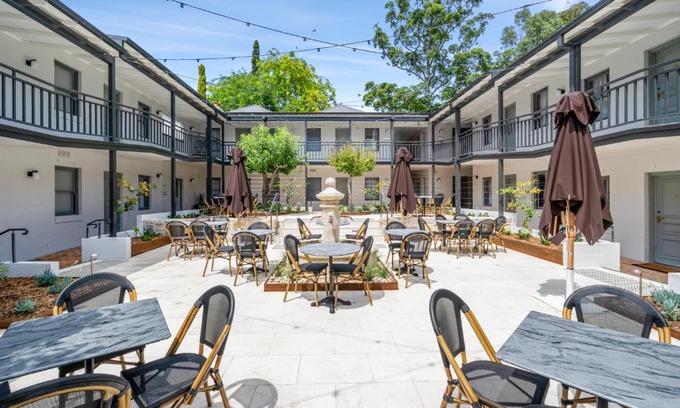 Kangaroo Valley Hotel | Wildes Hotel Kangaroo Valley