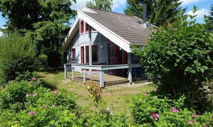 Mirow House | Wildgans 270 - Klassisches Skandinavisches Ferienhaus für bis zu 6 Personen