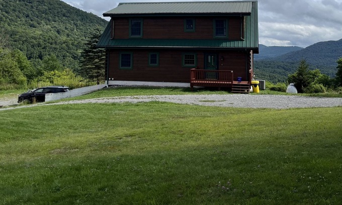 Mountain Base Cabin | Wildview- Private hot tub and mountain views